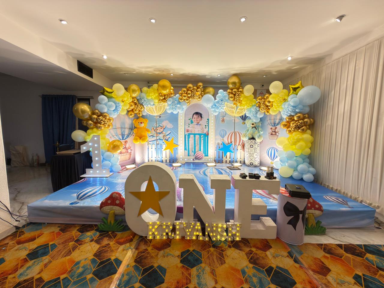 Birthday decoration by Crazy Event